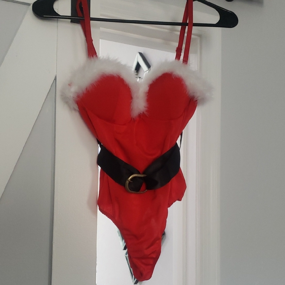 VENUS Red Lingerie